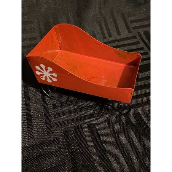 Vintage Holly Jolly Christmas Santa and Reindeer Salt and pepper Shakers - Picture 6 of 7